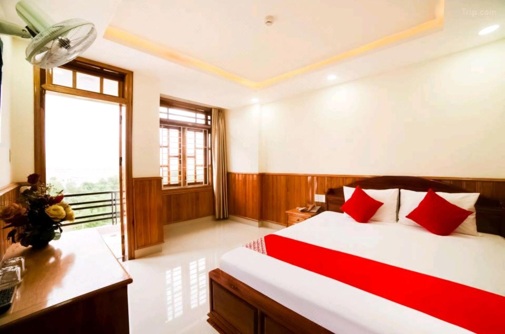 Thien Truong Hotel Nha Trang Exteriör bild