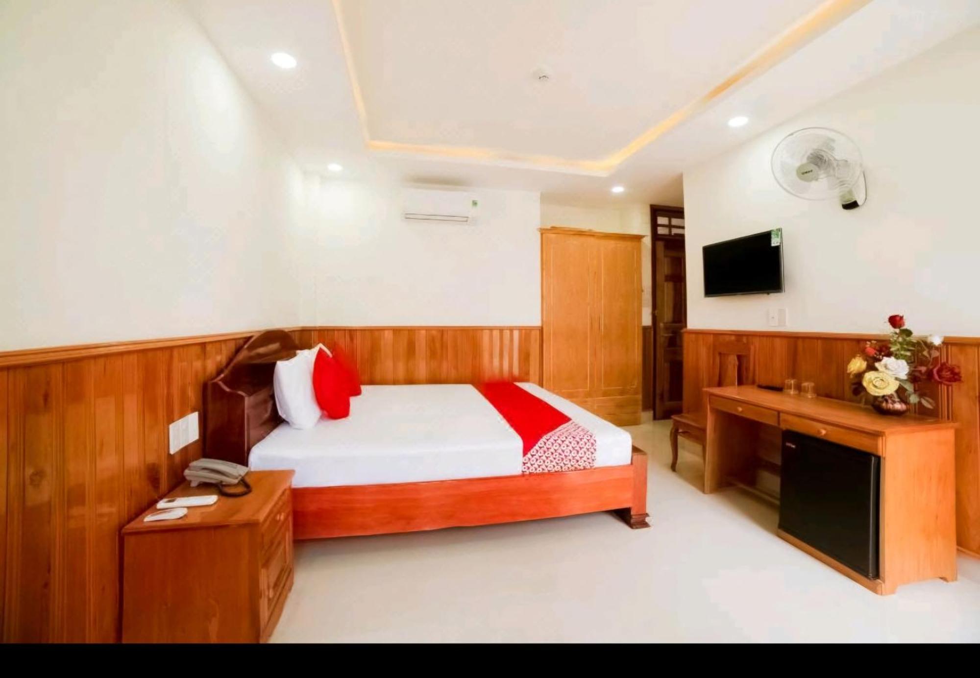 Thien Truong Hotel Nha Trang Exteriör bild